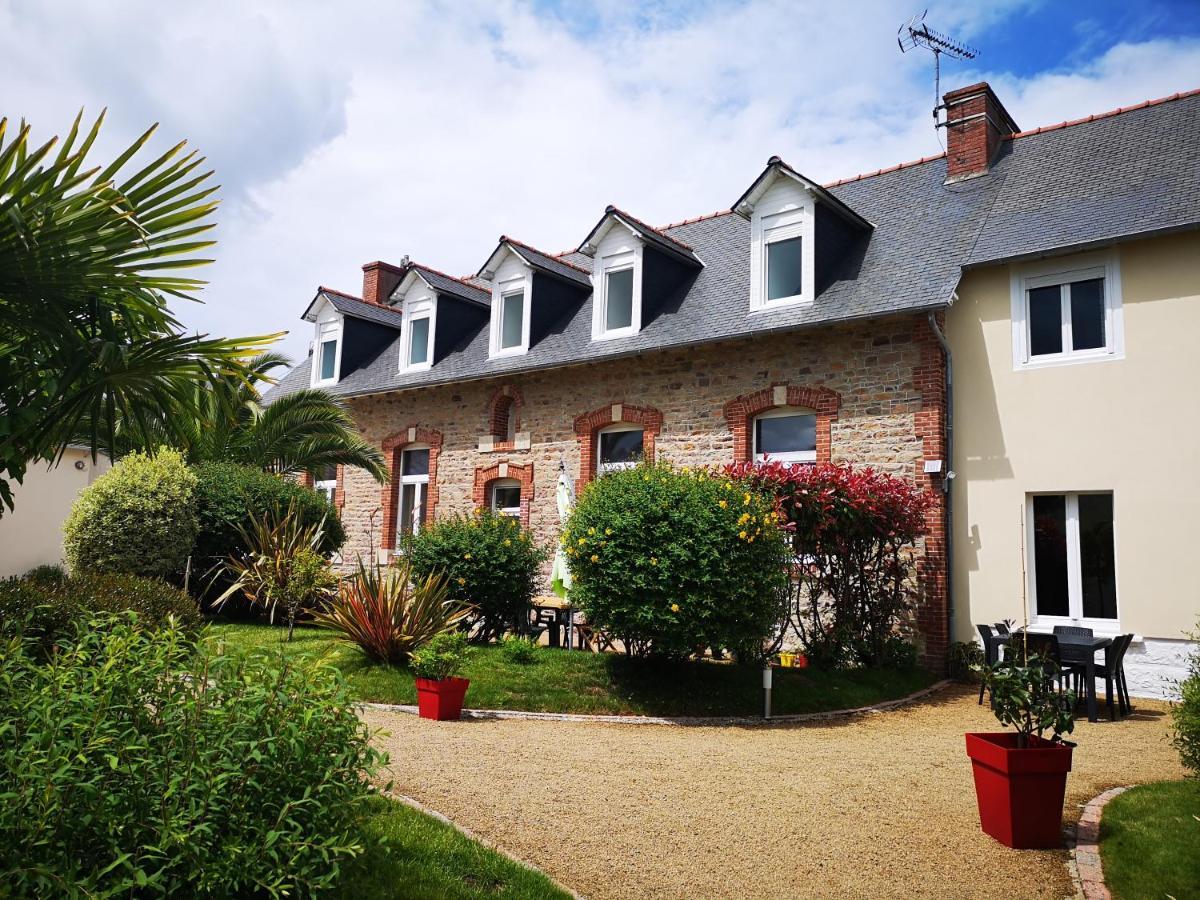 Gites "Le Clos De La Baie" Paimpol Exterior foto